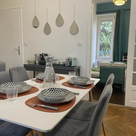 Le De Rompsay, Familial & Moderne Apartman *